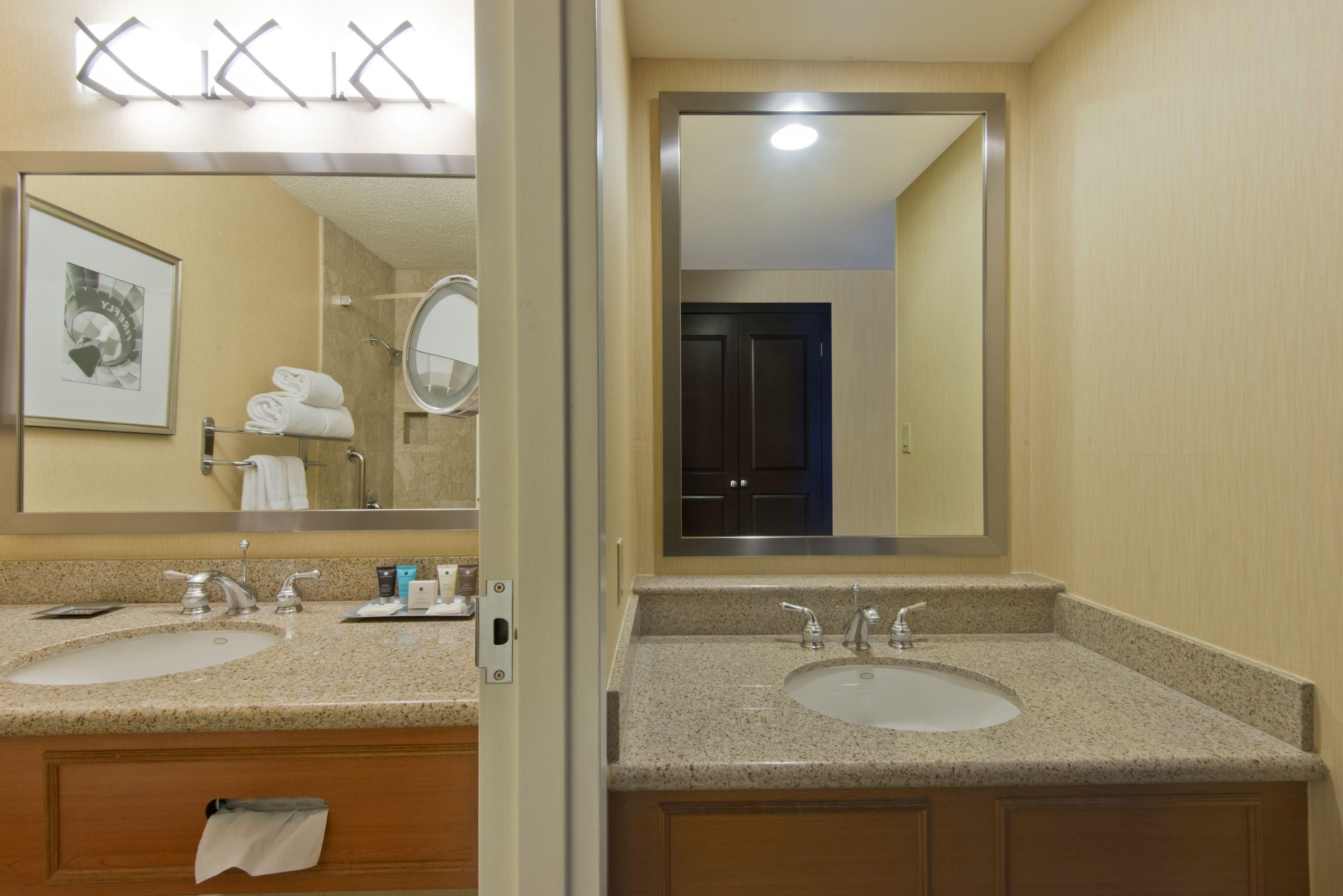 Albuquerque Crowne Plaza By Ihg Hotel Ngoại thất bức ảnh