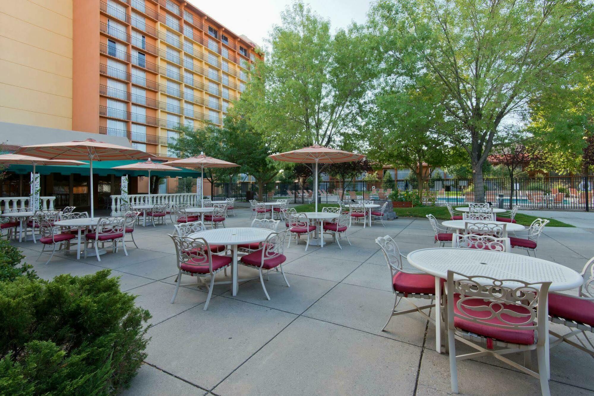 Albuquerque Crowne Plaza By Ihg Hotel Ngoại thất bức ảnh